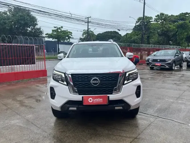 Nissan Frontier XE CD 4X4 2.3 Bi-TB Diesel Aut. 2024