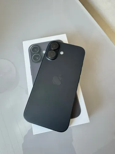 Vende-se iPhone 16 128gb
