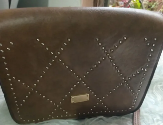 Bolsa transversal marrom 