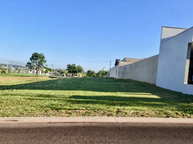 Terreno em Condomínio para Venda em Presidente Prudente, Condomínio Monte Azul