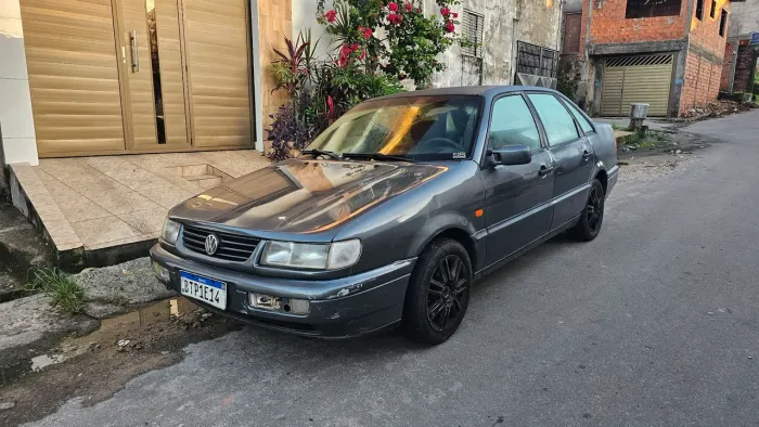 Volkswagen Passat 2 1995