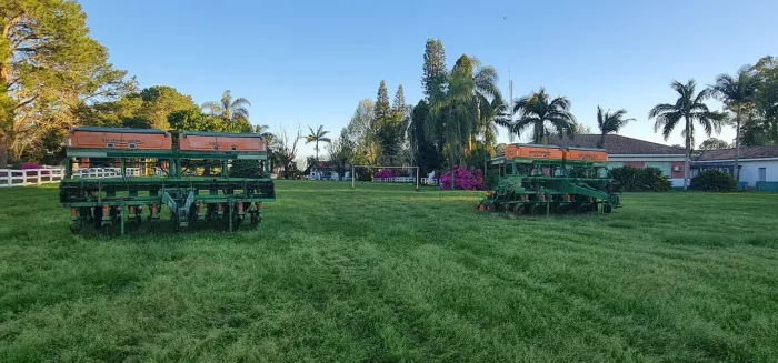 Plantadeiras Stara Vitória 4050 9 linhas