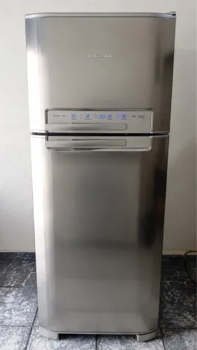 Geladeira Electrolux df50x 430 litros