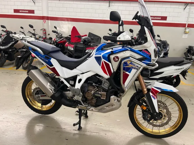 CRF 1100 Africa Twin AS DCT