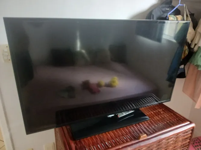 Televisão Samsung 46pl