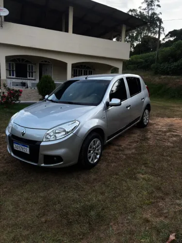 Renault Sandero Expression Hi-flex 1.6 8V 5P 2013