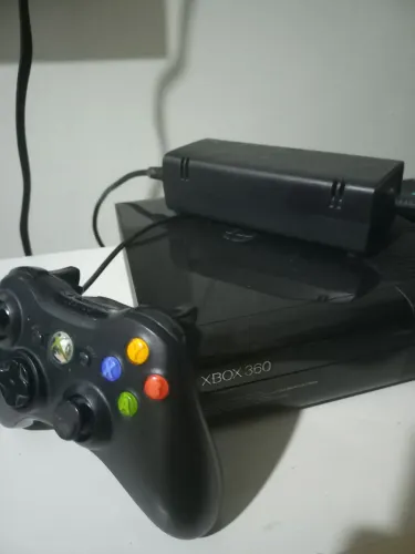 Xbox 360 super slim completo