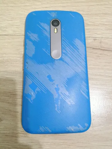 Smartphone Moto G 3rd Gen para REPARO (Bateria morta)