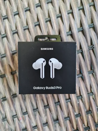 Samsung Galaxy Buds3 Pro Branco Novo e Lacrado