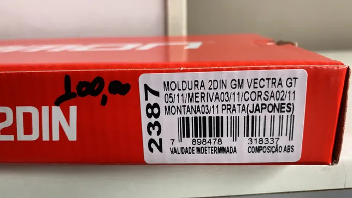 Moldura 2 dim vectra gt meriva corsa Montana 