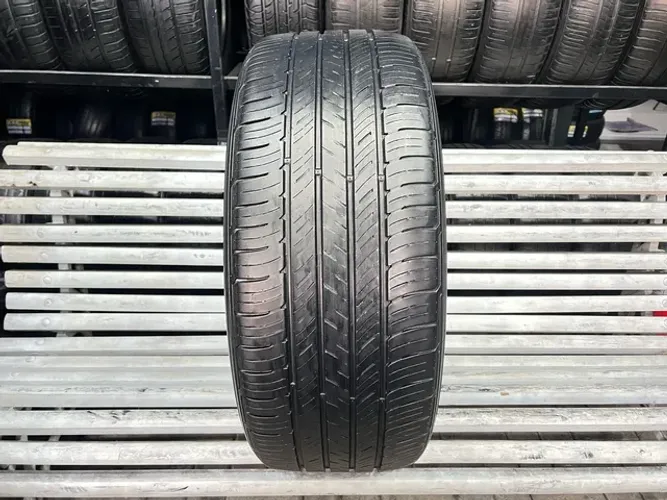 Pneu 255/50/19 Kumho Crugen HP71 R$449,00 / Pneu 255/50R19