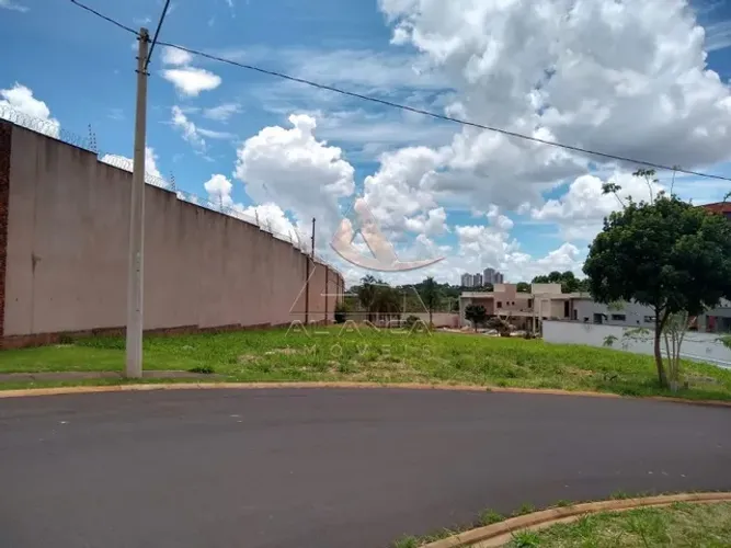 Terreno Condomínio - Ribeirão Preto - Quintas de São José