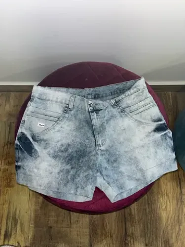 Short Jeans