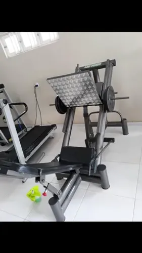 MÁQUINAS E EQUIPAMENTOS PARA ACADEMIA EM GERAL