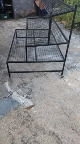 Prateleira de ferro 