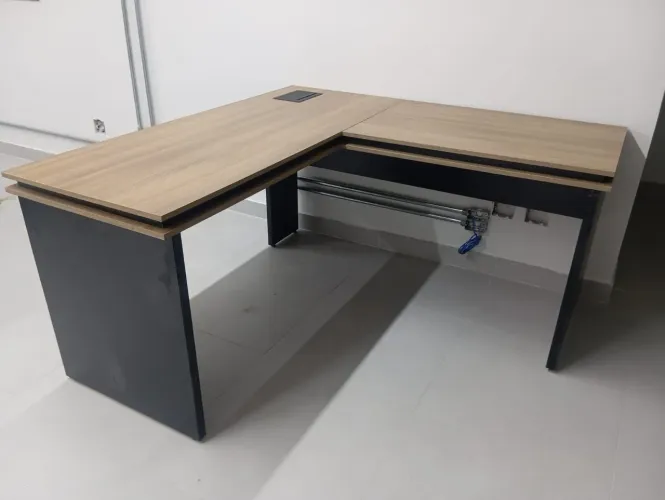 MESA EM L  100% MDF