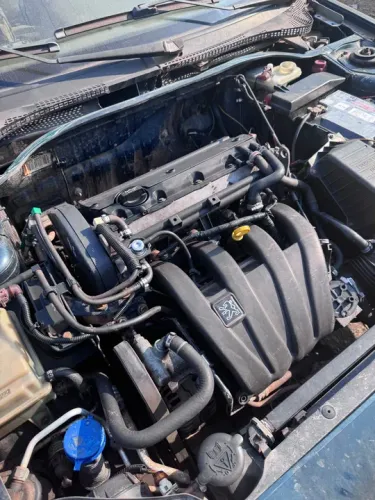 Motor peugeot 306 1.8 16 v parcial a troca