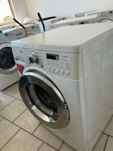 Lava e seca LG trom inverter