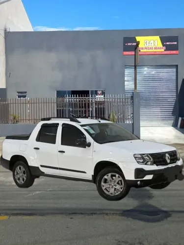 Duster Oroch para venda de peças 