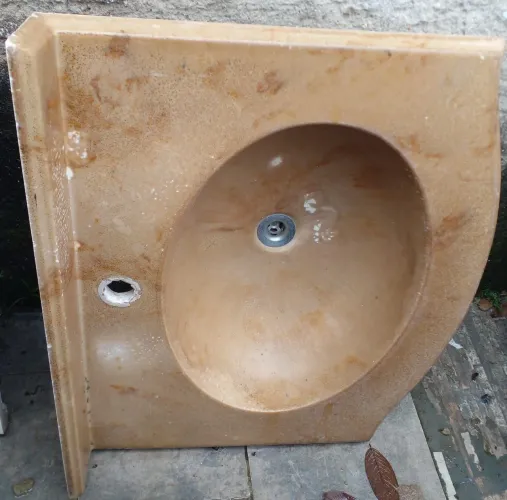 Cubas de banheiro em mármore com pias