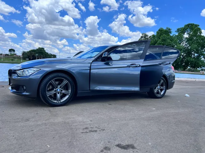 BMW 320I A 2.0 Turbo/activeflex 16V 184cv 4P 2015