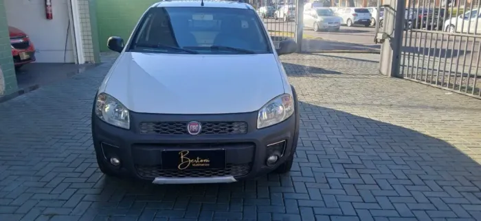 Fiat Strada Working Hard 1.4 Fire Flex 8V CS 2017