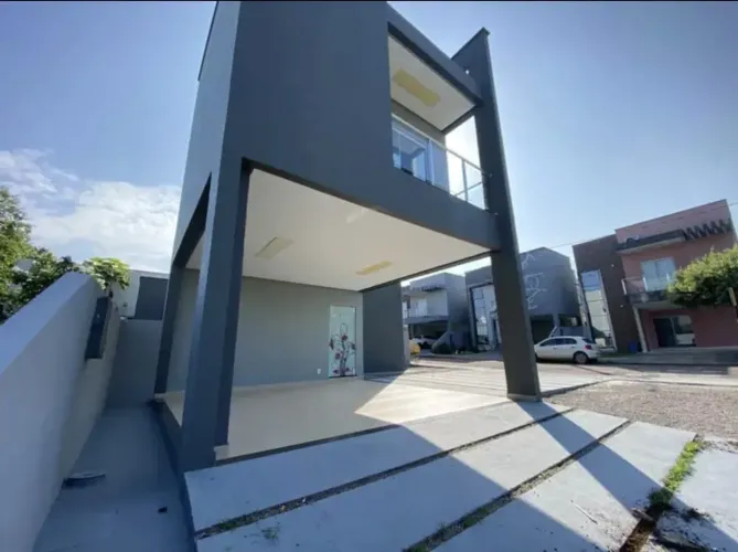 Casa de Alto Padrão no Condomínio Bougainville 