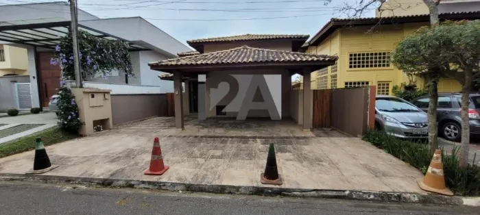 Lindo Sobrado no Condominio Jardim das Flores - Granja Viaanna, 04 dorms sendo 02 suites e
