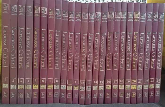 Enciclopédia Larousse Cultural - 24 volumes novos - Coleção completa!!! Luxo total
