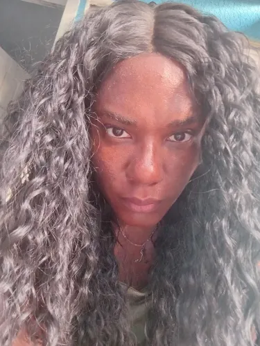 Lace front cacheada DESAPEGO