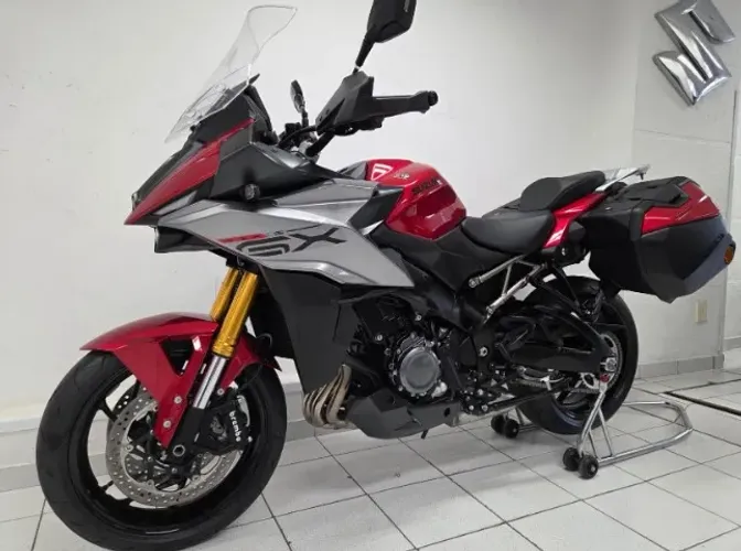 GSX-S 1000GX ABS 2026 / Reação Suzuki