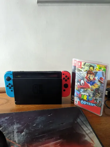 Nintendo Switch V1 (Fácil desbloqueio)