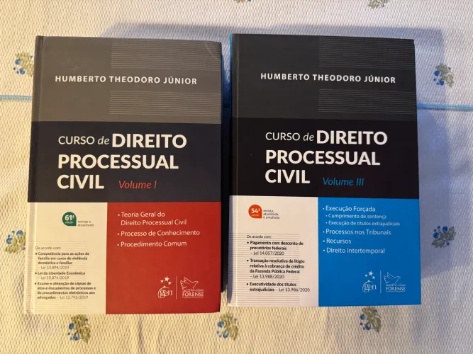 Curso de Direito Processual Civil - Humberto Jr. - Volume 1 e 3