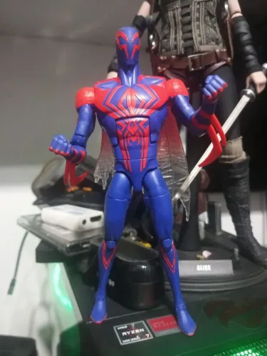 Homem-Aranha 2099 spiderman spiderverse Marvel legends boneco figura