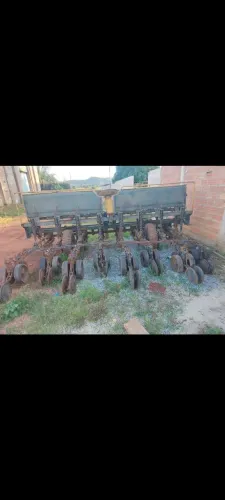 Plantadeira pst2 tatu