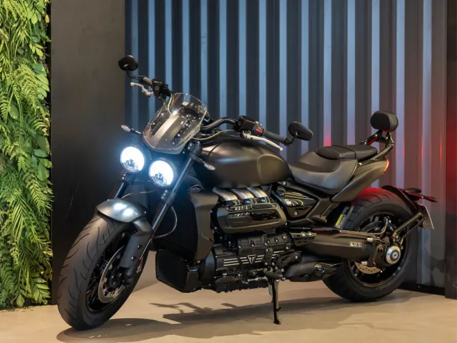TRIUMPH ROCKET III R 2021