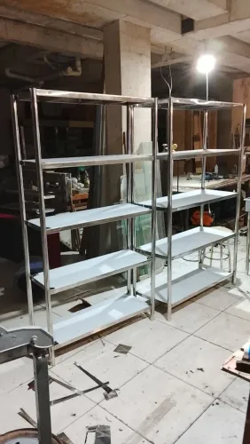 Estantes de Aço Inox para Organização