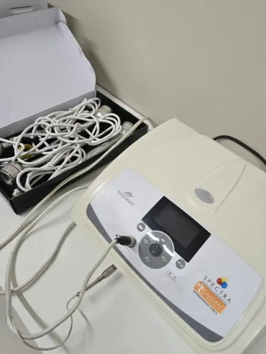 Spectra?G3 / Tone Derm - Radiofrequência com Ledterapia