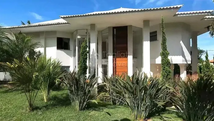 Praia das Espumas - Casa à venda no bairro Bananeiras em Araruama/RJ