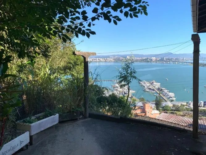 À venda | Vista Mar permanente, churrasqueira e 4 quartos - José Mendes, em Florianópolis.