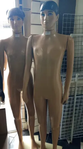 MANEQUINS ADOLESCENTES - LEIA DESCRIÇÃO 
