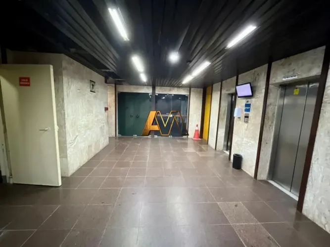 Sala à venda no bairro Caminho das Árvores - Salvador/BA