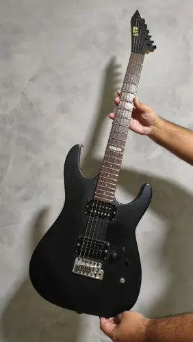 Guitarra ESP LTD com Upgrades 