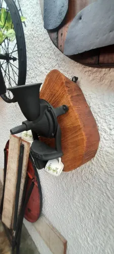 Moedor de café rústico para decoração com bolacha 250