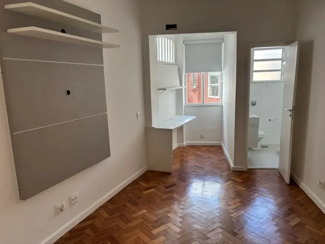 Imóvel para aluguel com 1 quarto em Leblon - Rio de Janeiro - RJ