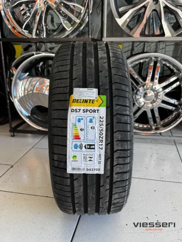 Pneu 225/50R17 DELINTE DS7 Sport