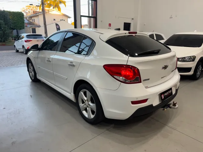 Chevrolet Cruze HB Sport LTZ 1.8 16V Flexp. 5P AUT 2014