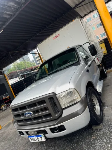 Ford F-350 3.9 Cummins Turbo Diesel Mec. 2010