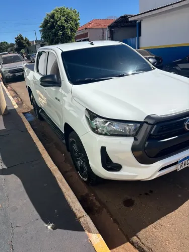 Toyota Hilux CD SR 4X4 2.8 TDI Diesel Aut. 2022