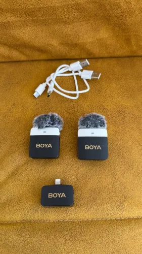 Microfone Boya M1V1 Sem Fio P/ IPhone - Kit C/ Defeito Em 1 Lapela